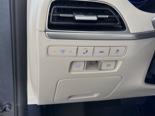 Used 2022 Hyundai Palisade SEL w/ Premium Package FWD image 12