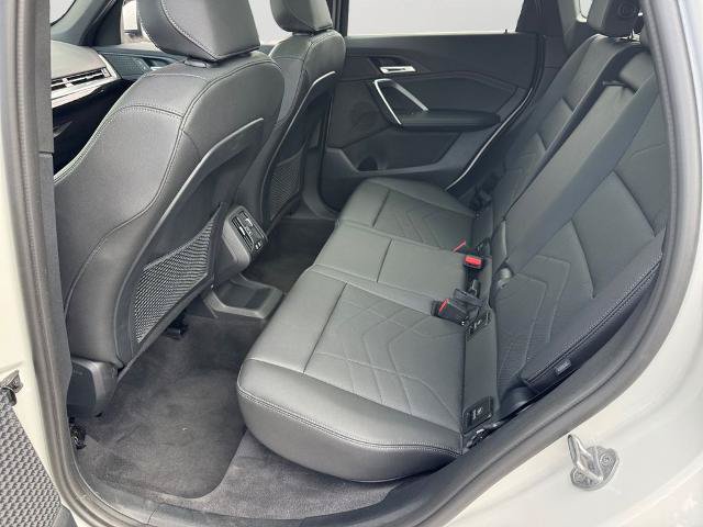 Used 2023 BMW X1 xDrive28i AWD/4WD image 11