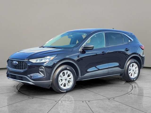 Certified 2024 Ford Escape Active AWD/4WD image 3
