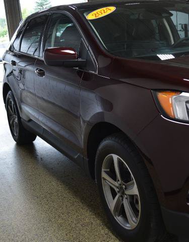 Certified 2024 Ford Edge SEL w/ Convenience Package AWD/4WD image 8
