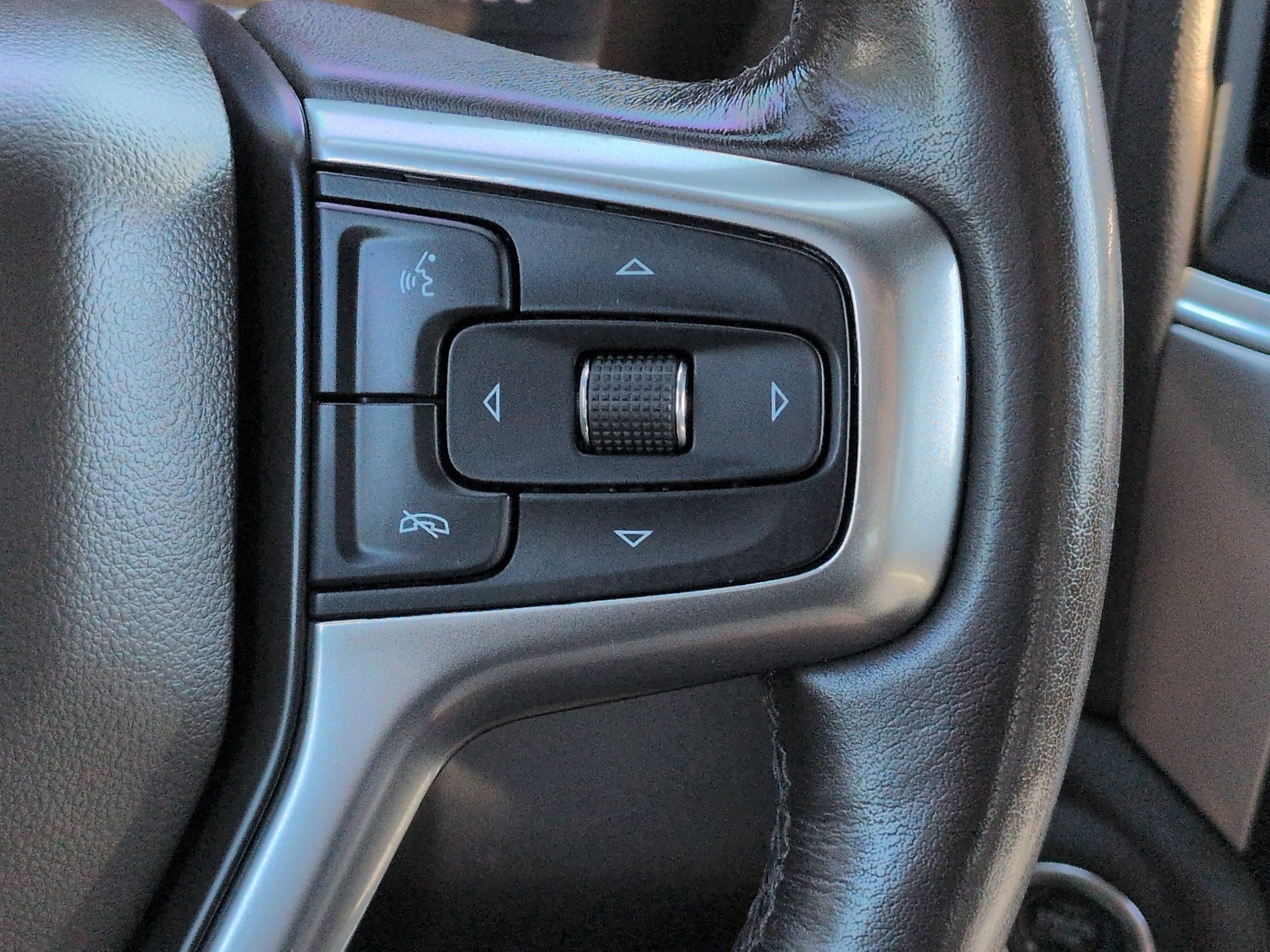 Used 2020 Chevrolet Silverado 1500 RST w/ All-Star Edition AWD/4WD image 24