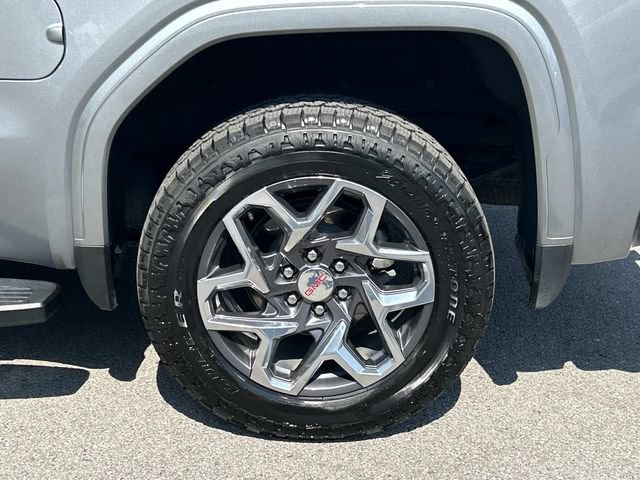 Used 2025 GMC Sierra 1500 SLT w/ SLT Premium Package AWD/4WD image 14