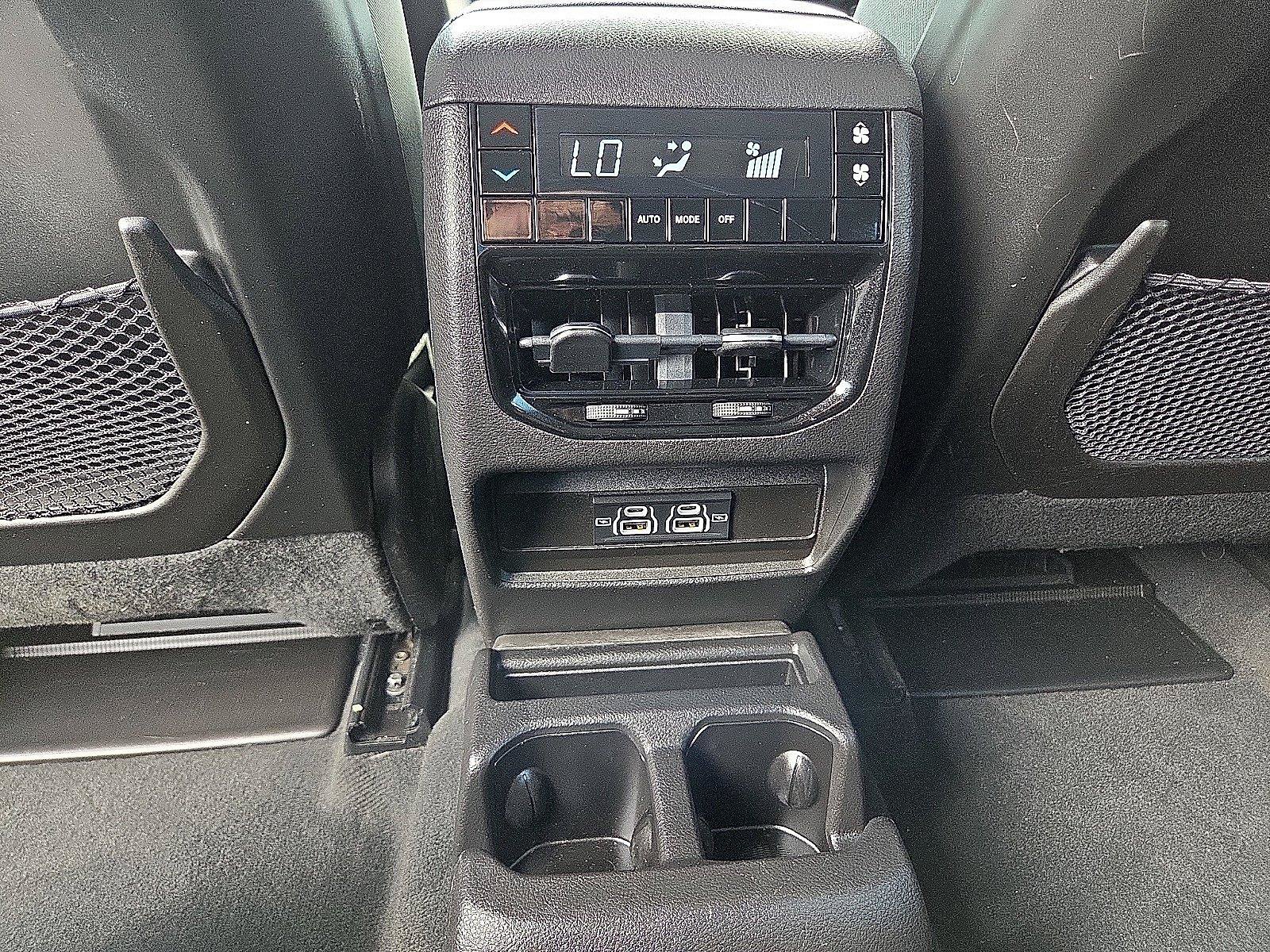 Used 2023 Jeep Grand Cherokee L Laredo AWD/4WD image 12