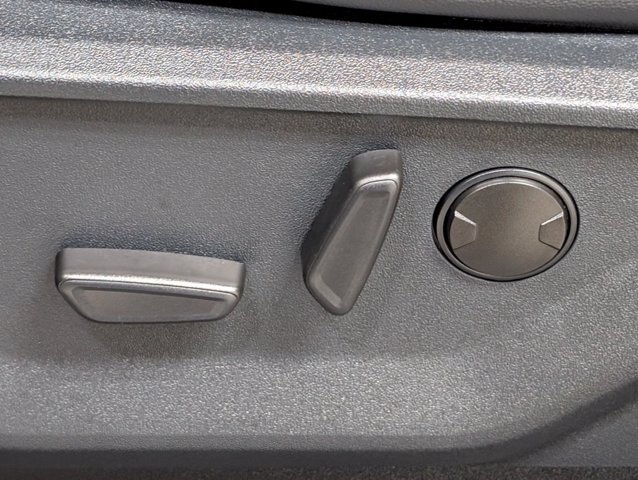 Certified 2025 Ford F350 Lariat w/ Lariat Ultimate Package AWD/4WD image 18