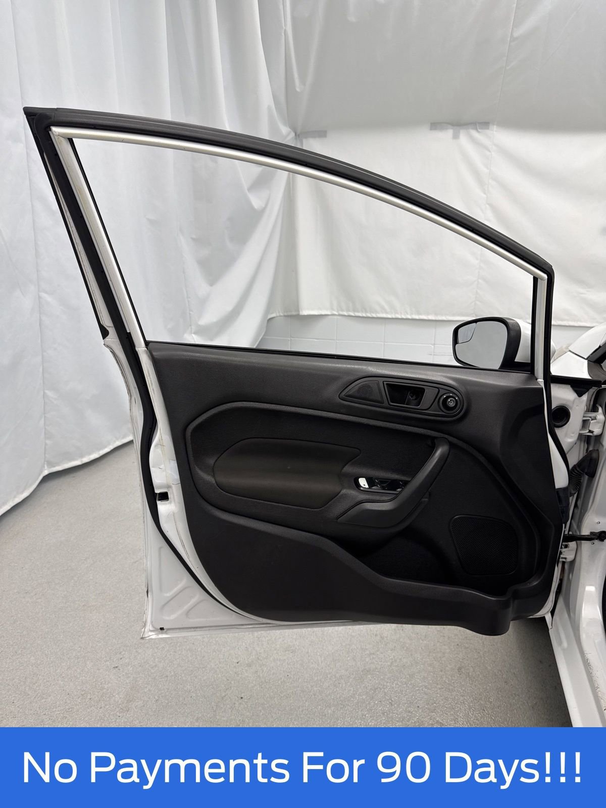 Certified 2019 Ford Fiesta SE image 12