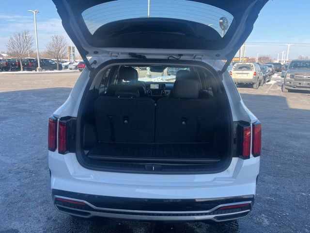 Used 2023 Kia Sorento SX image 9