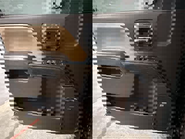 Used 2019 GMC Sierra 3500 Denali image 20