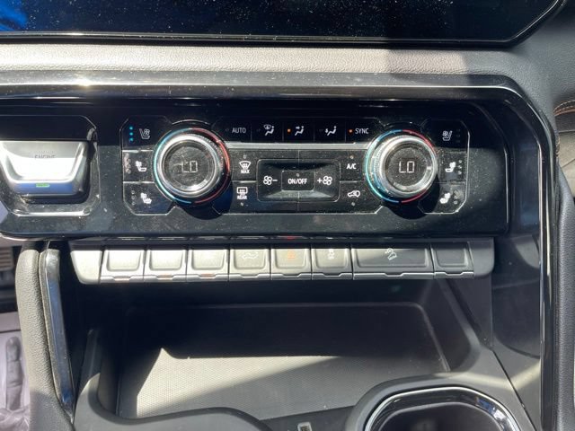 Used 2023 GMC Sierra 1500 AT4 w/ AT4 Premium Package AWD/4WD image 30