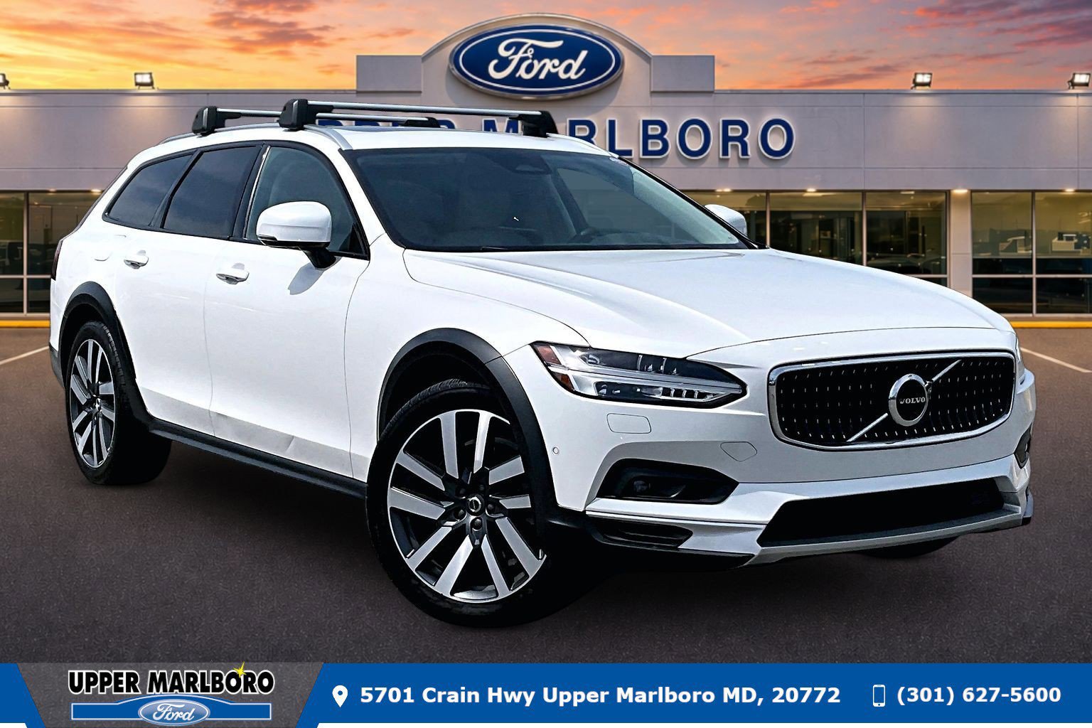Used 2023 Volvo V90 B6 Cross Country Ultimate AWD/4WD image 5