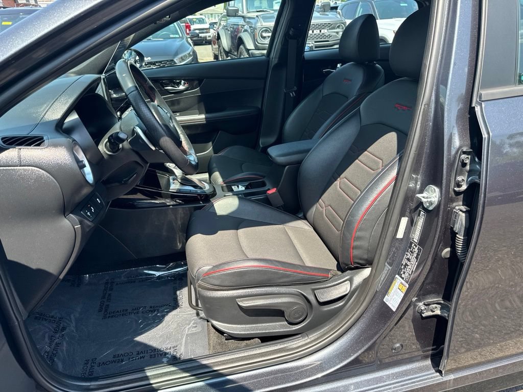 Used 2023 Kia Forte GT FWD image 13