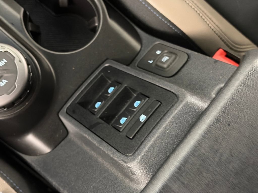 Certified 2022 Ford Bronco Wildtrak image 24