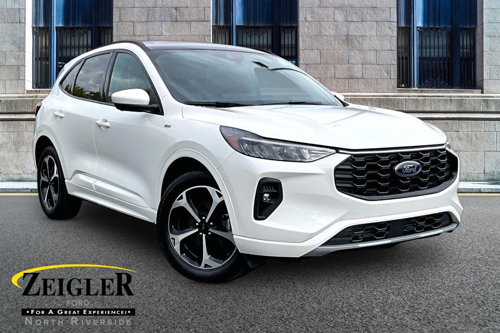 Certified 2023 Ford Escape ST-Line Select w/ Tech Pack #2 AWD/4WD image 1