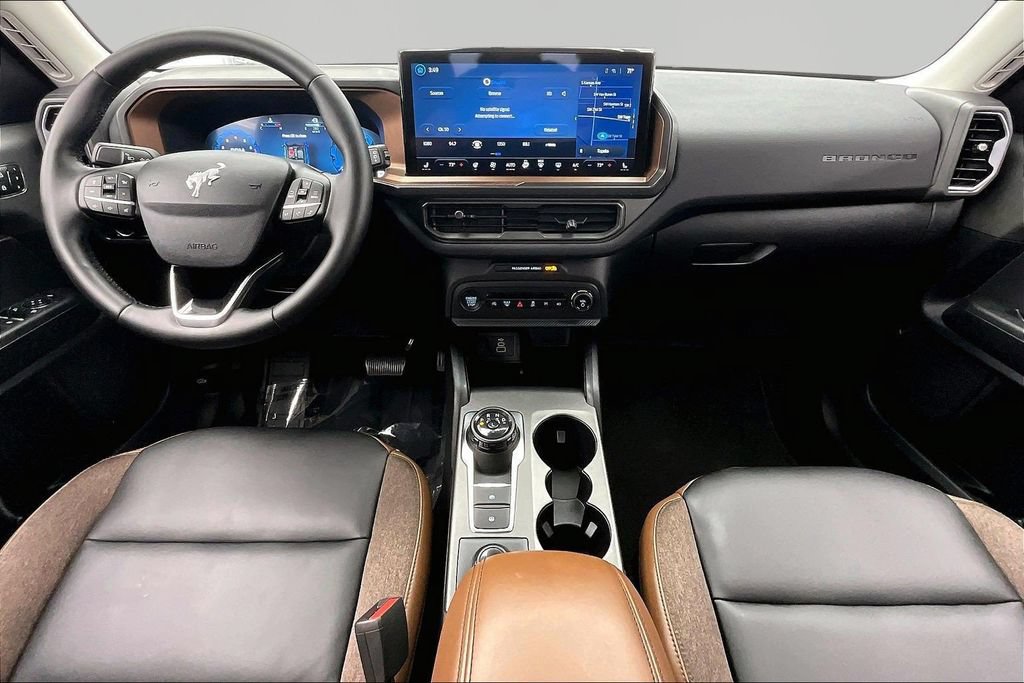 Certified 2025 Ford Bronco Sport Outer Banks w/ Outer Banks Tech Package+ AWD/4WD image 16