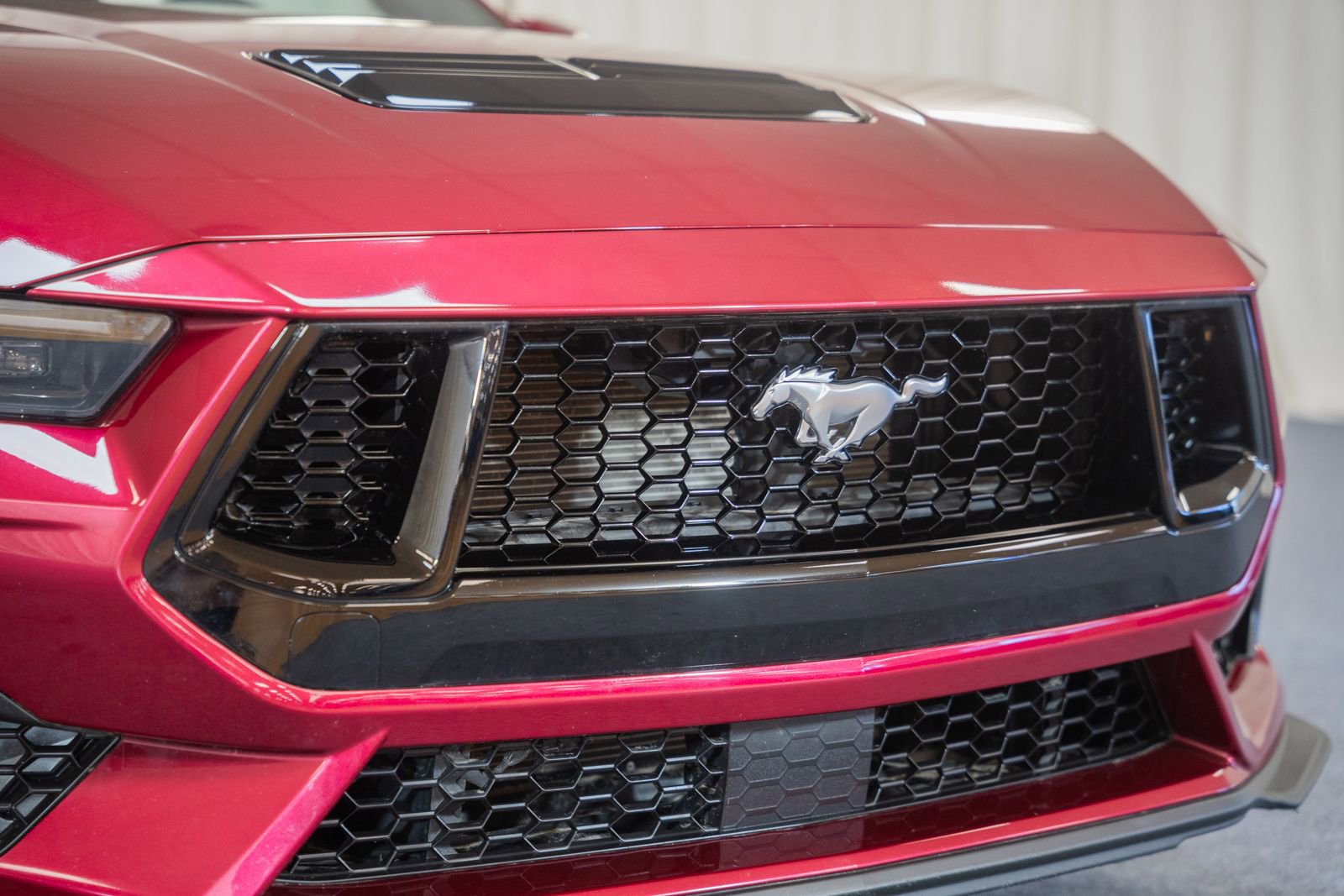 Certified 2025 Ford Mustang GT Premium w/ GT Performance Package RWD image 17