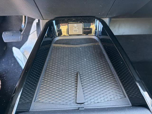 Certified 2025 Ford Mustang Mach-E GT image 27