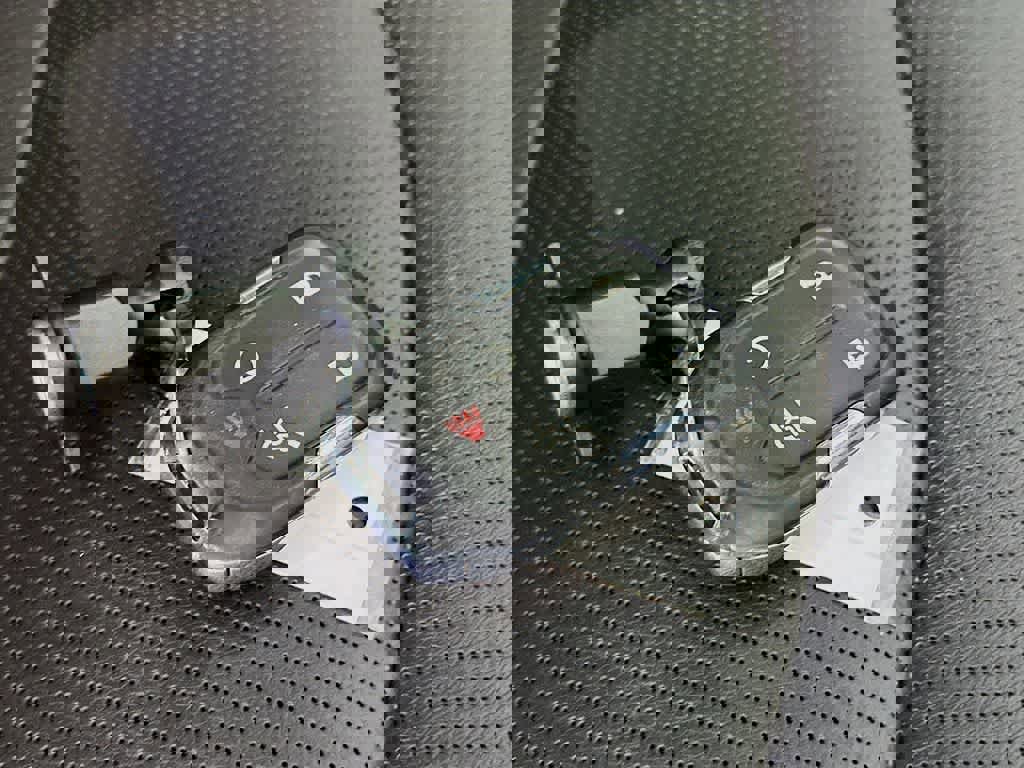 Used 2023 GMC Terrain SLT image 21