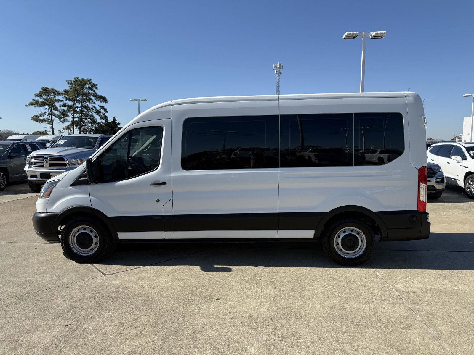 Certified 2019 Ford Transit 350 XL image 2