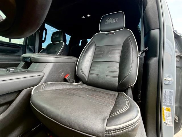 Used 2024 GMC Sierra 2500 AT4X w/ AT4X AEV Edition AWD/4WD image 7