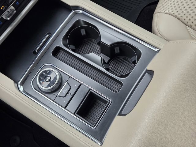 Certified 2022 Ford Expedition XLT RWD image 19