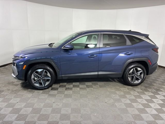Used 2025 Hyundai Tucson SEL AWD/4WD image 2