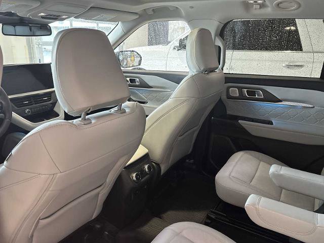 Certified 2025 Ford Explorer Platinum w/ LUX Leather Package AWD/4WD image 25