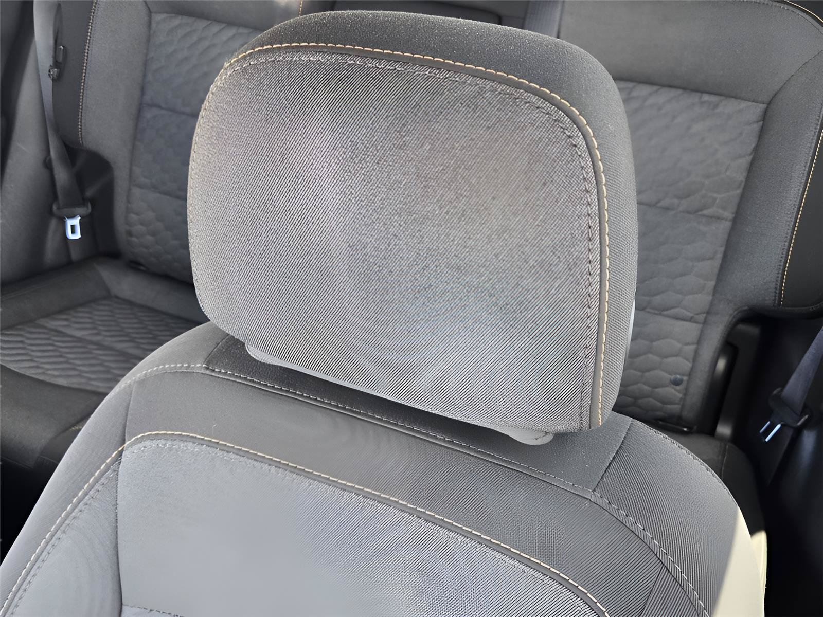 Used 2019 Chevrolet Equinox LT FWD image 23