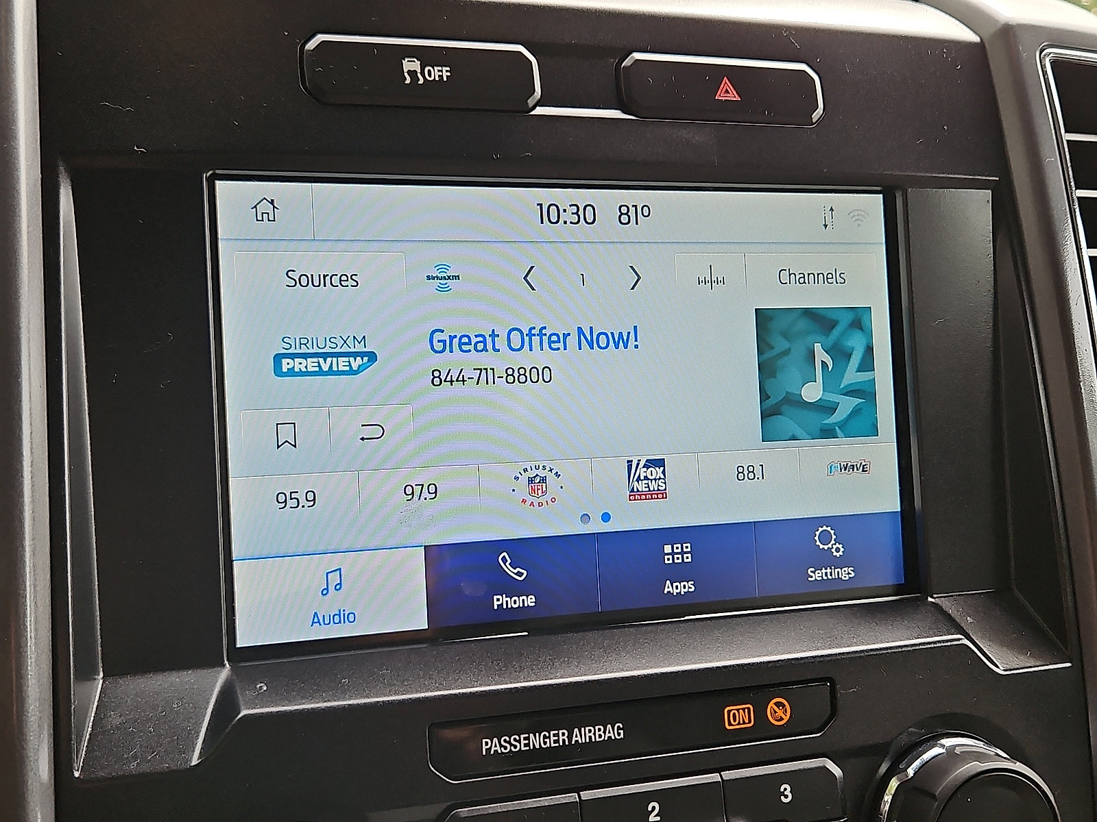 Certified 2022 Ford F350 XLT image 17