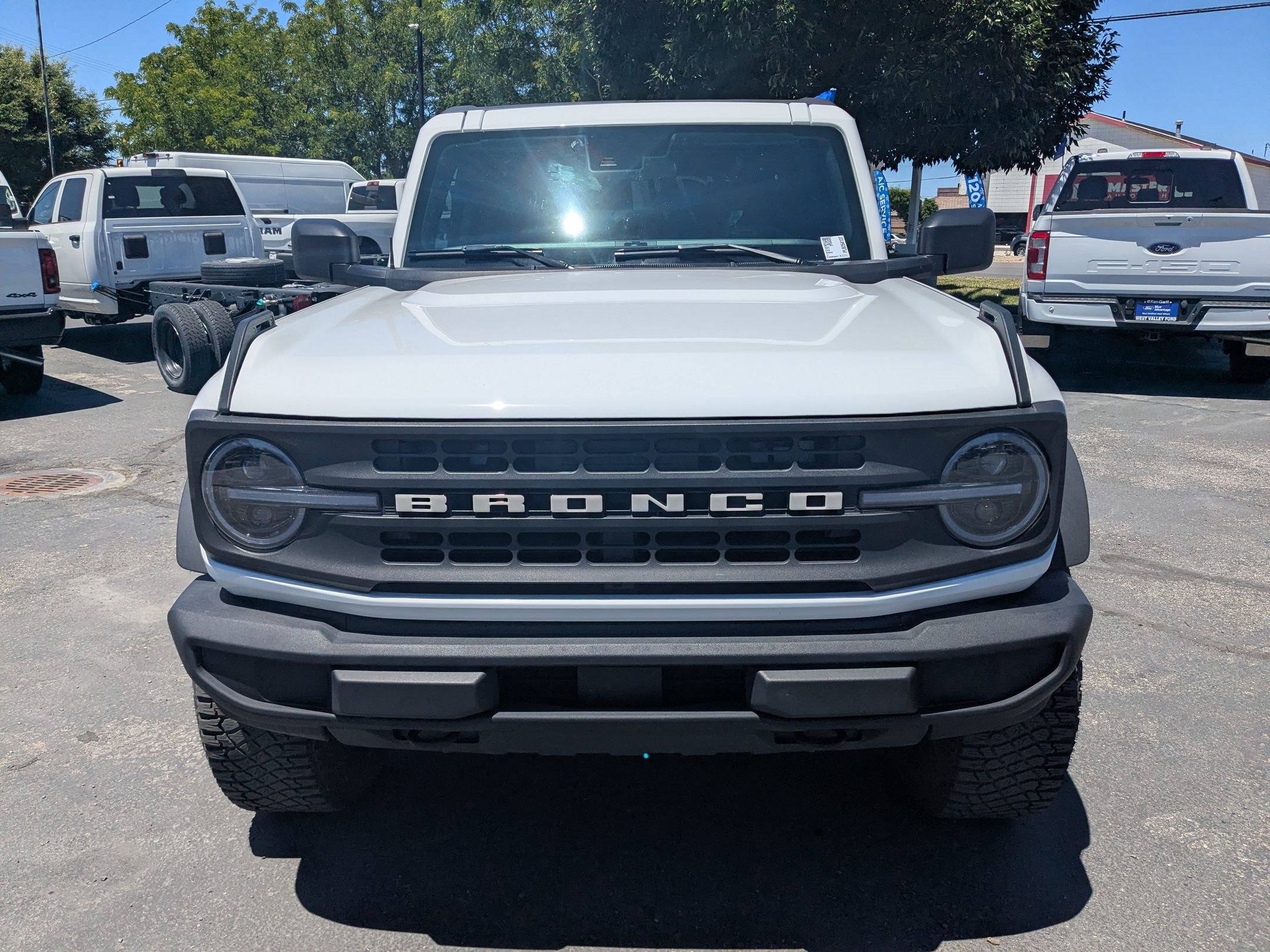 Certified 2023 Ford Bronco 4-Door w/ Sasquatch Package AWD/4WD image 12