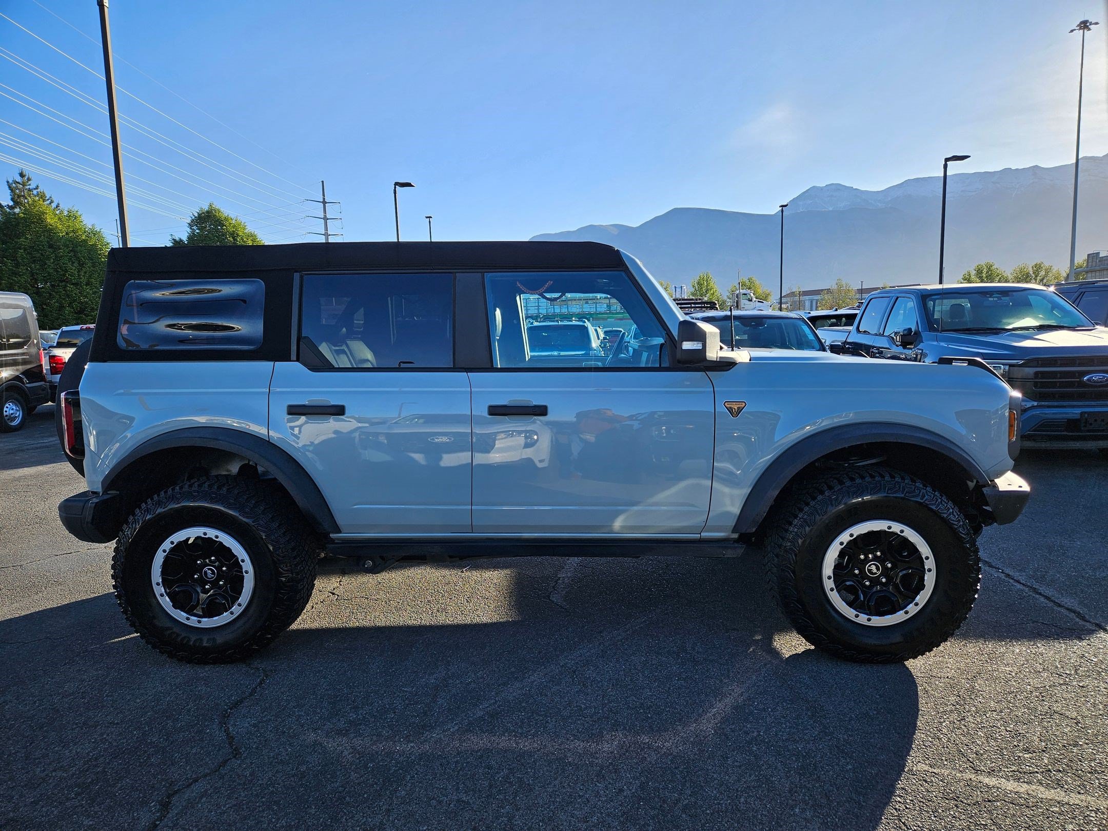 Certified 2024 Ford Bronco Badlands AWD/4WD image 2
