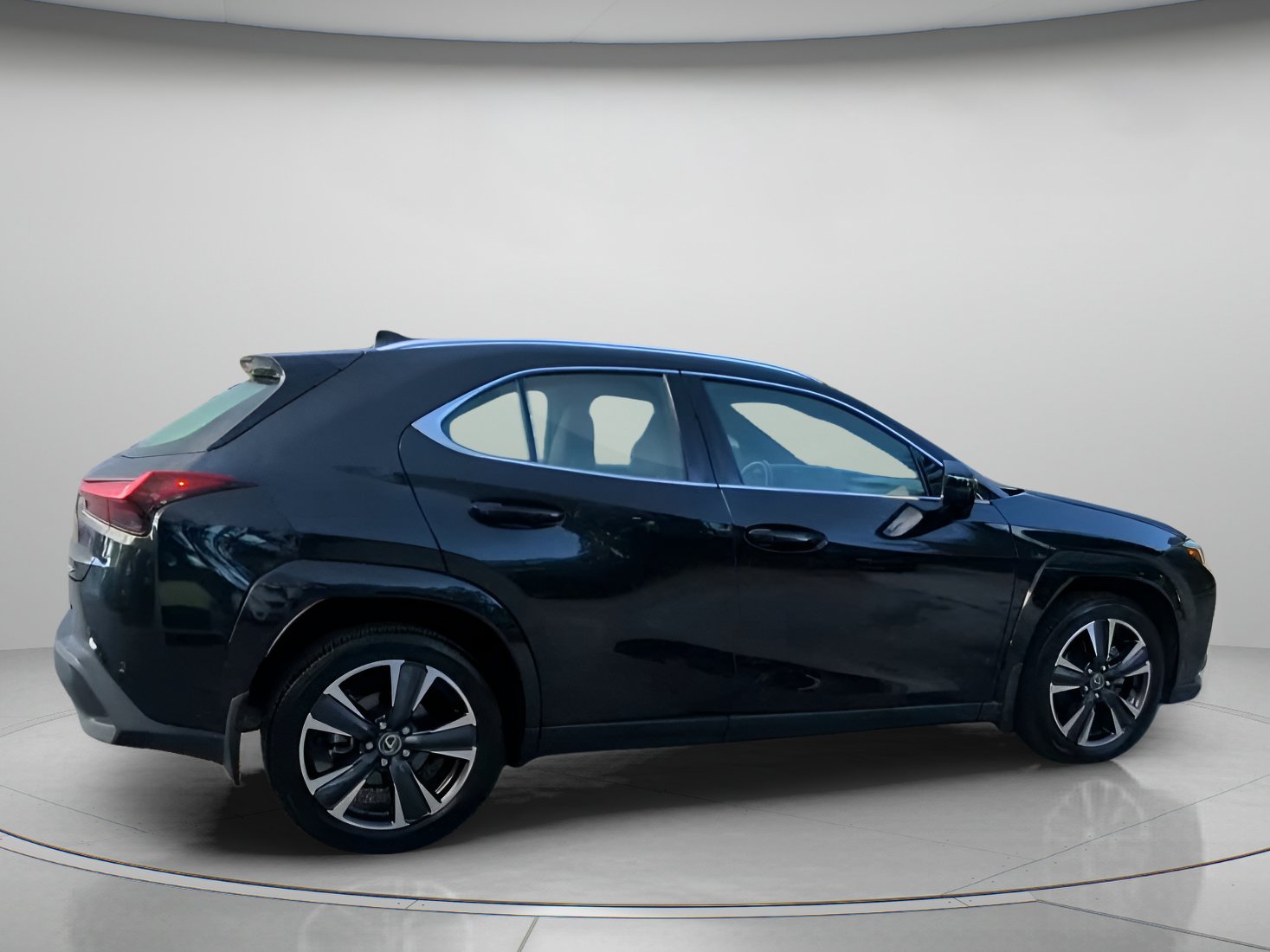 Used 2025 Lexus UX 300h FWD w/ Cold Area Package image 30