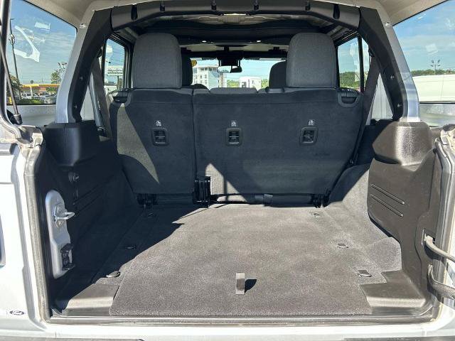 Used 2024 Jeep Wrangler Unlimited Sport AWD/4WD image 19