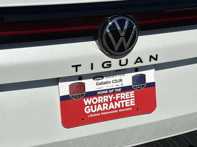 Used 2026 Volkswagen Tiguan SE R-Line image 10