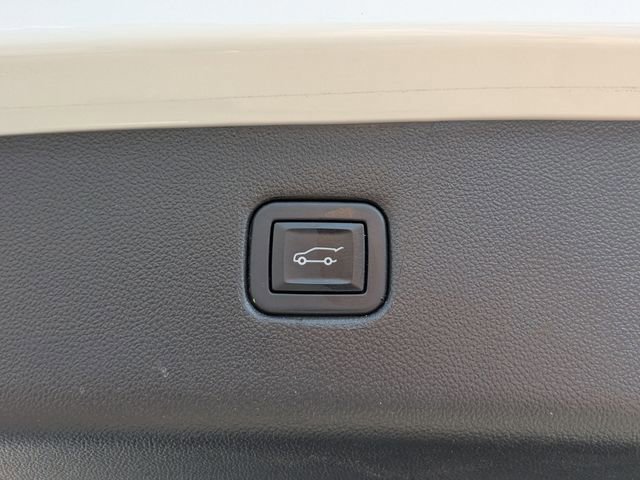 Used 2023 Chevrolet Blazer LT w/ Convenience Package FWD image 25