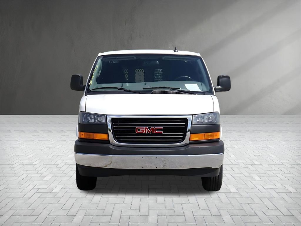 Used 2023 GMC Savana 2500 w/ Driver Convenience Package image 2