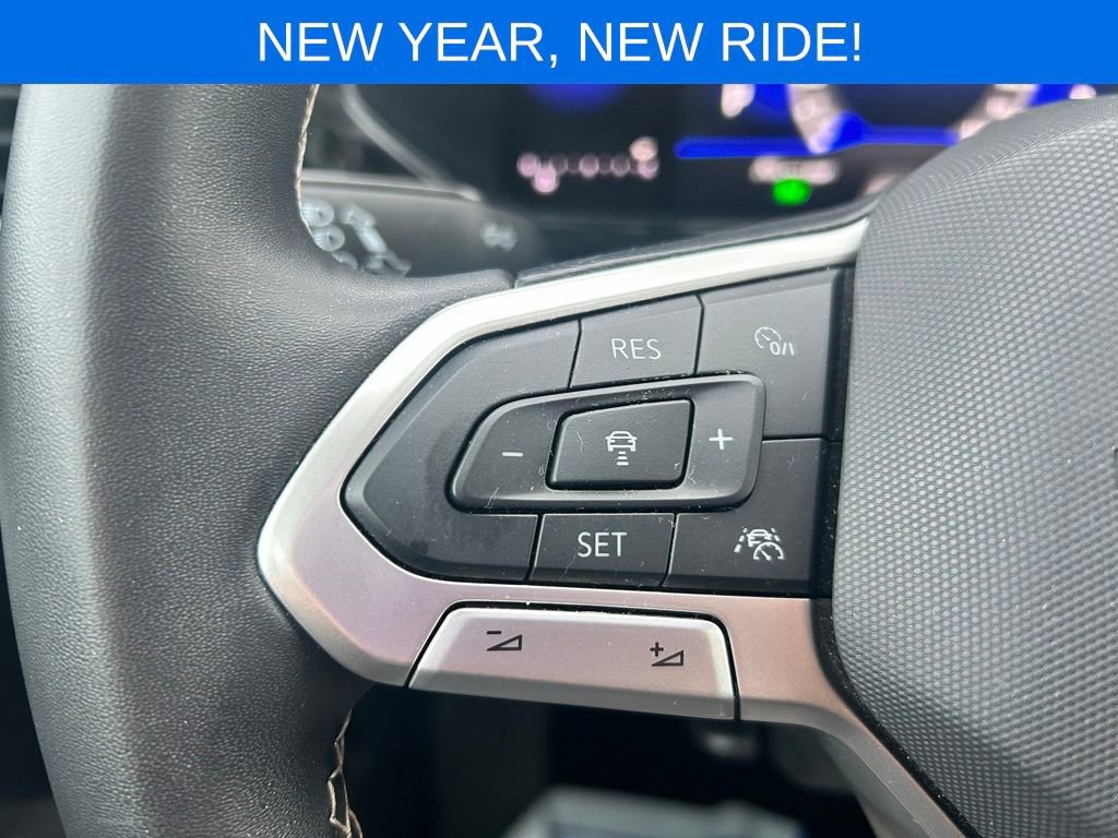 Used 2024 Volkswagen Taos S image 33