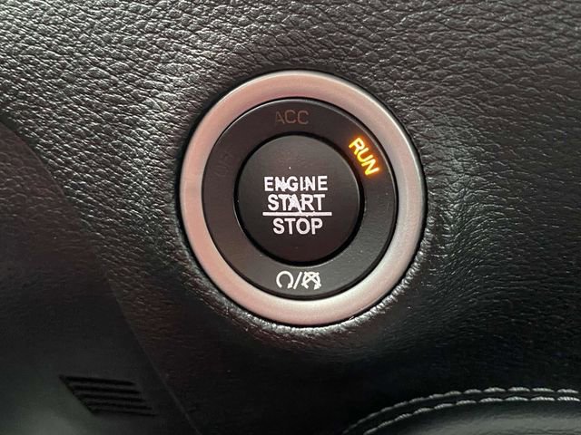 Used 2020 Dodge Challenger SXT w/ Blacktop Package image 28