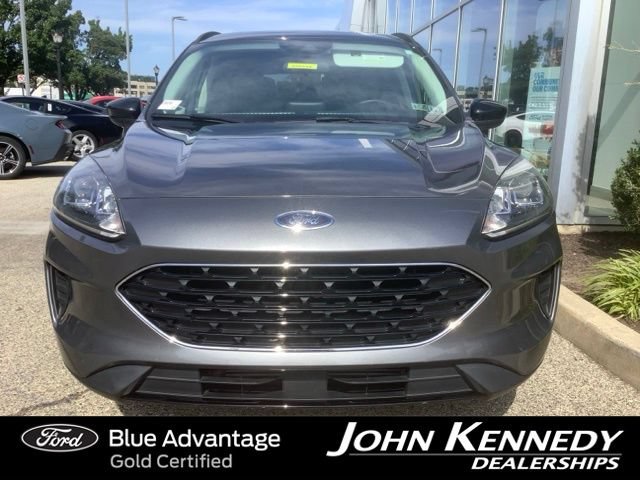 Certified 2022 Ford Escape SE w/ SE Sport Appearance Package AWD/4WD image 6