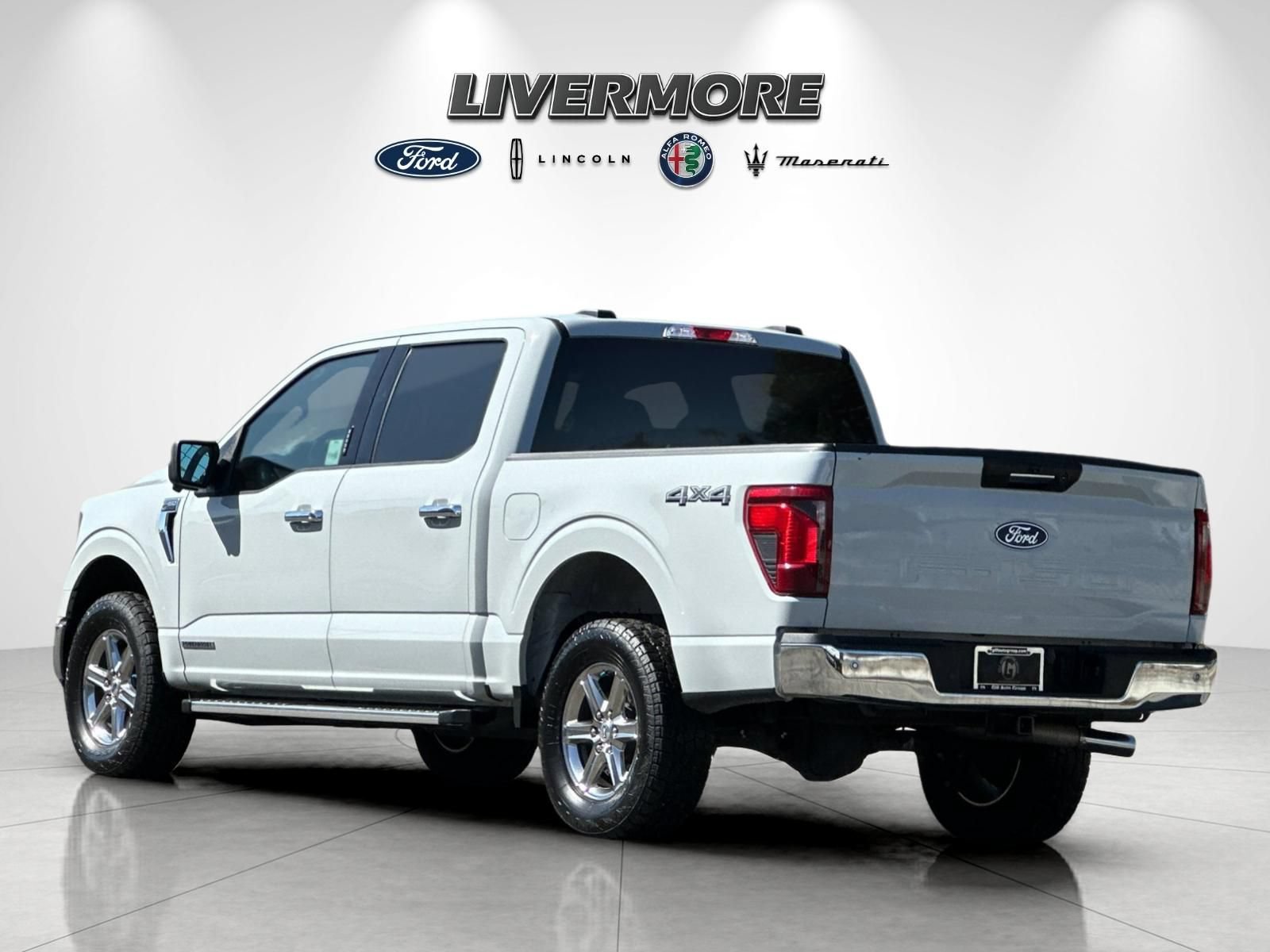 Certified 2024 Ford F150 XLT w/ Mobile Office Package AWD/4WD image 5