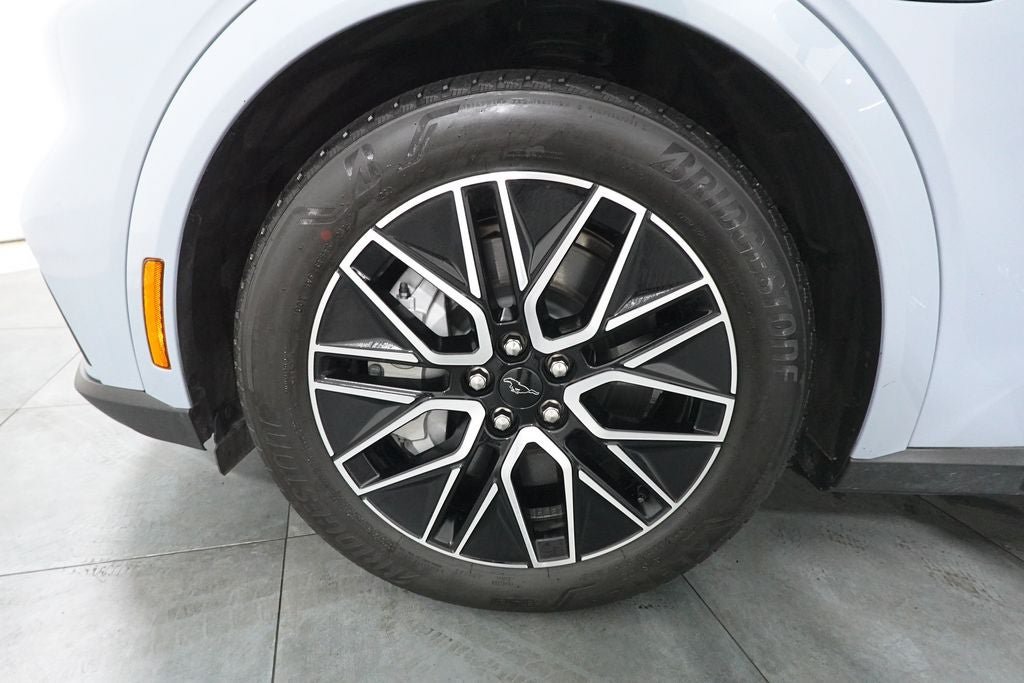 Certified 2025 Ford Mustang Mach-E Premium AWD/4WD image 38
