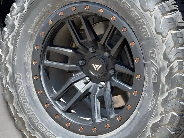 Used 2021 GMC Sierra 1500 AT4 w/ AT4 Premium Package AWD/4WD image 15