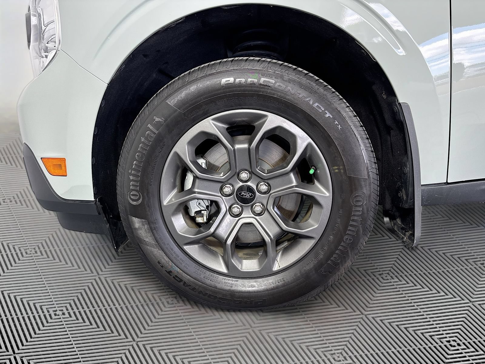 Certified 2024 Ford Maverick XLT FWD image 28