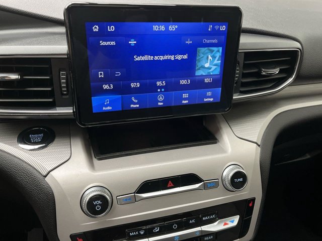 Certified 2024 Ford Explorer XLT w/ Equipment Group 202A AWD/4WD image 25