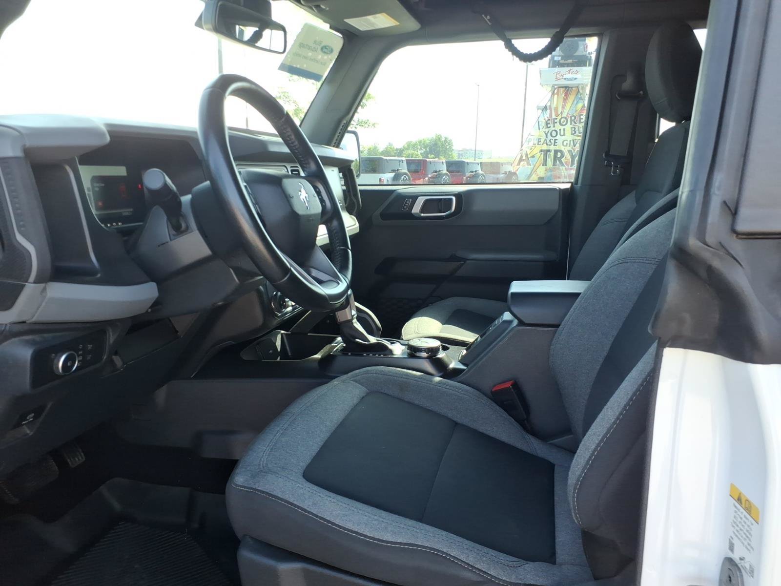 Certified 2022 Ford Bronco Big Bend w/ Sasquatch Package AWD/4WD image 10
