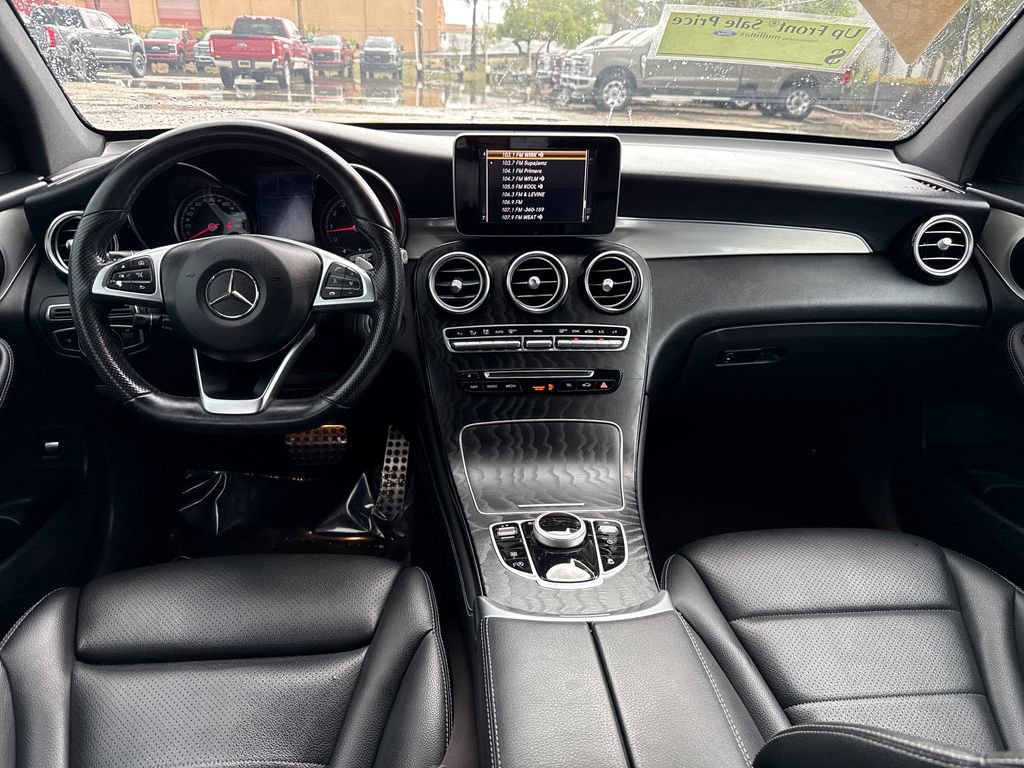 Used 2019 Mercedes-Benz GLC 300 image 8