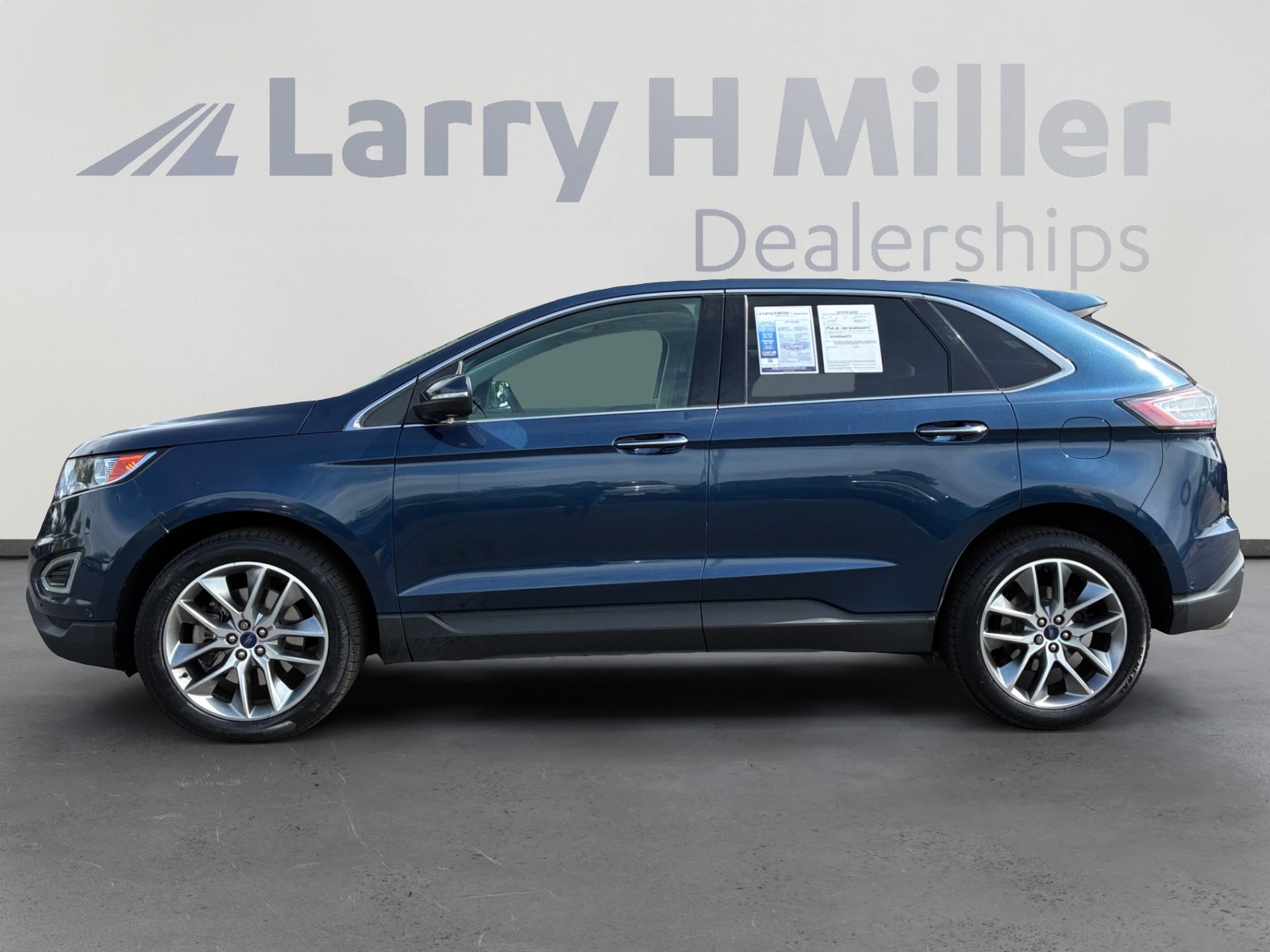 Certified 2017 Ford Edge Titanium w/ Equipment Group 302A AWD/4WD image 2