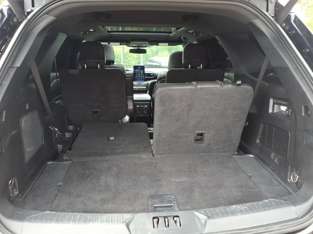 Certified 2020 Ford Explorer ST w/ ST Street Pack AWD/4WD image 30