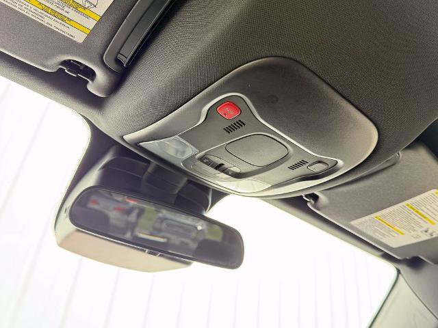 Used 2021 Jeep Renegade Latitude image 30