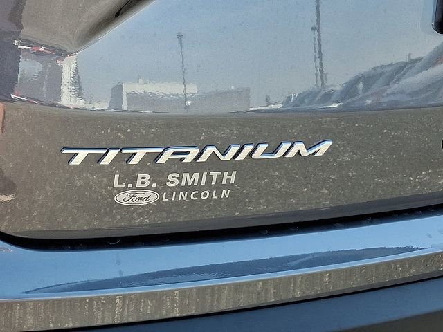 Certified 2022 Ford Edge Titanium AWD/4WD image 30