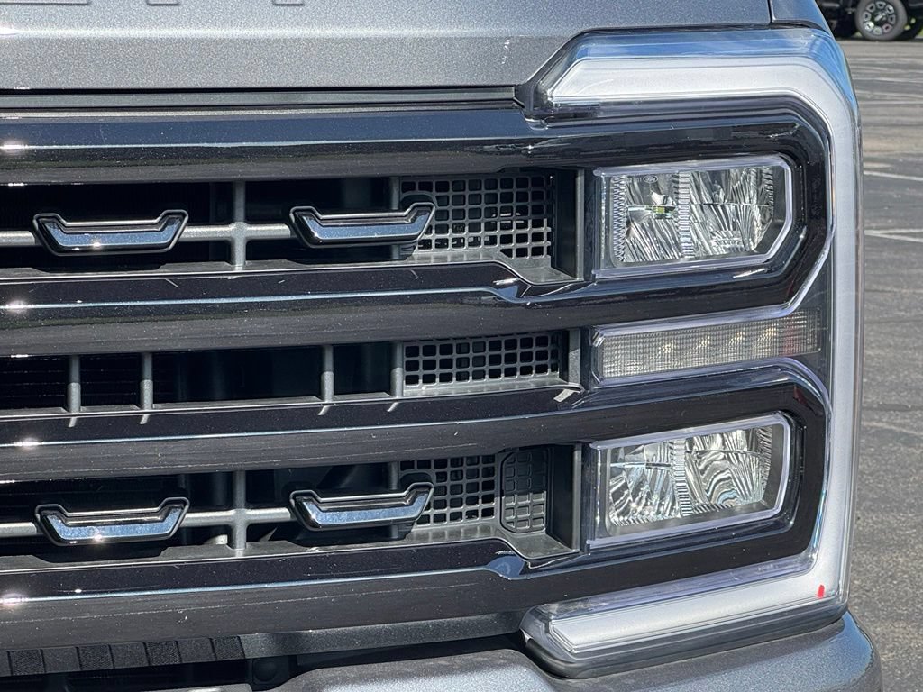 Certified 2024 Ford F250 Lariat w/ Black Appearance Package AWD/4WD image 5