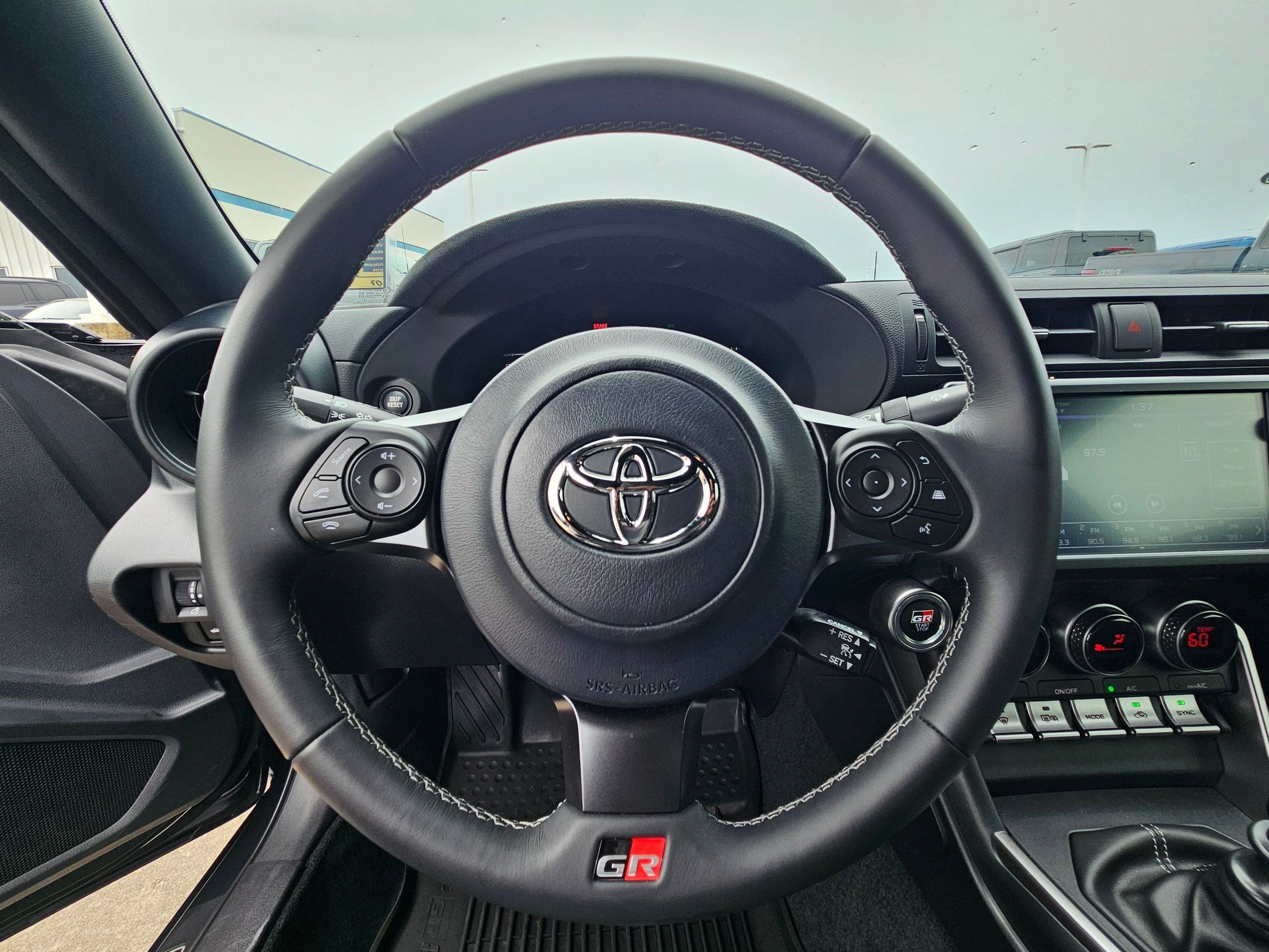 Used 2025 Toyota GR86 Premium RWD image 18